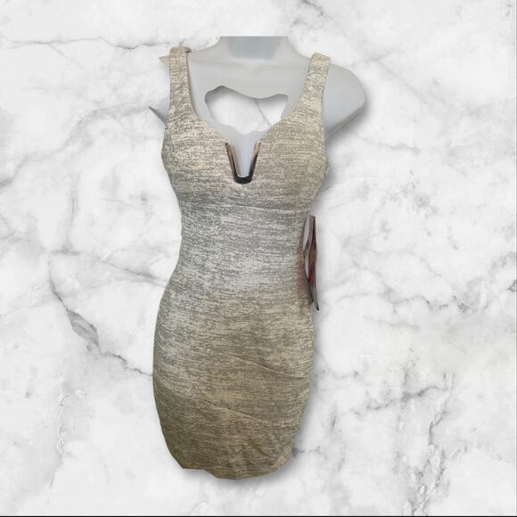 NWT Emerald Sundae Ivory & Silver Glitter Material Sleeveless Dress. XS - Picture 1 of 13